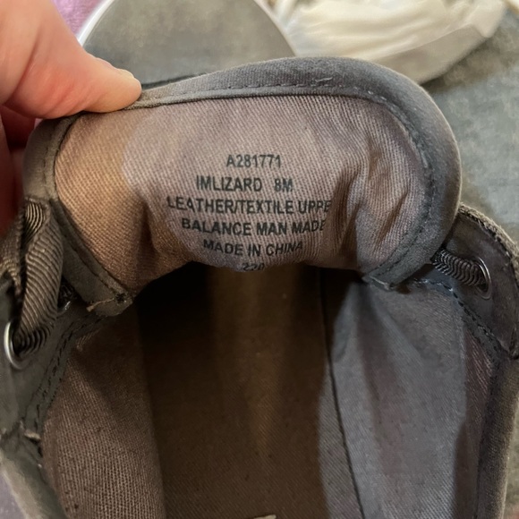 Isaac Mizrahi Soho suede sneakers with mesh details. Size 8m - Picture 7 of 8